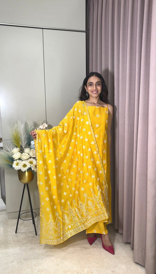 Ridhi Yellow Rayon Kurta Pant Set