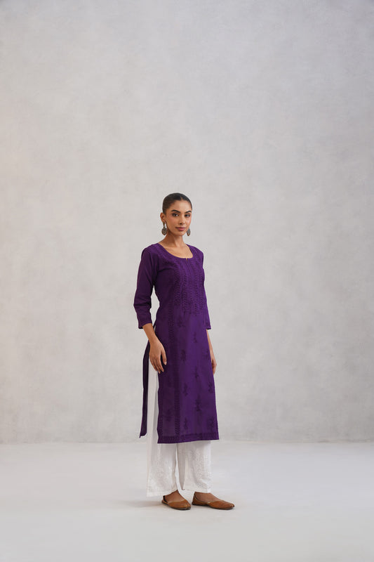 Inaayat Purple Embroidered Straight Kurta