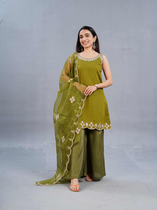 Halter Green neck short kurta with pants