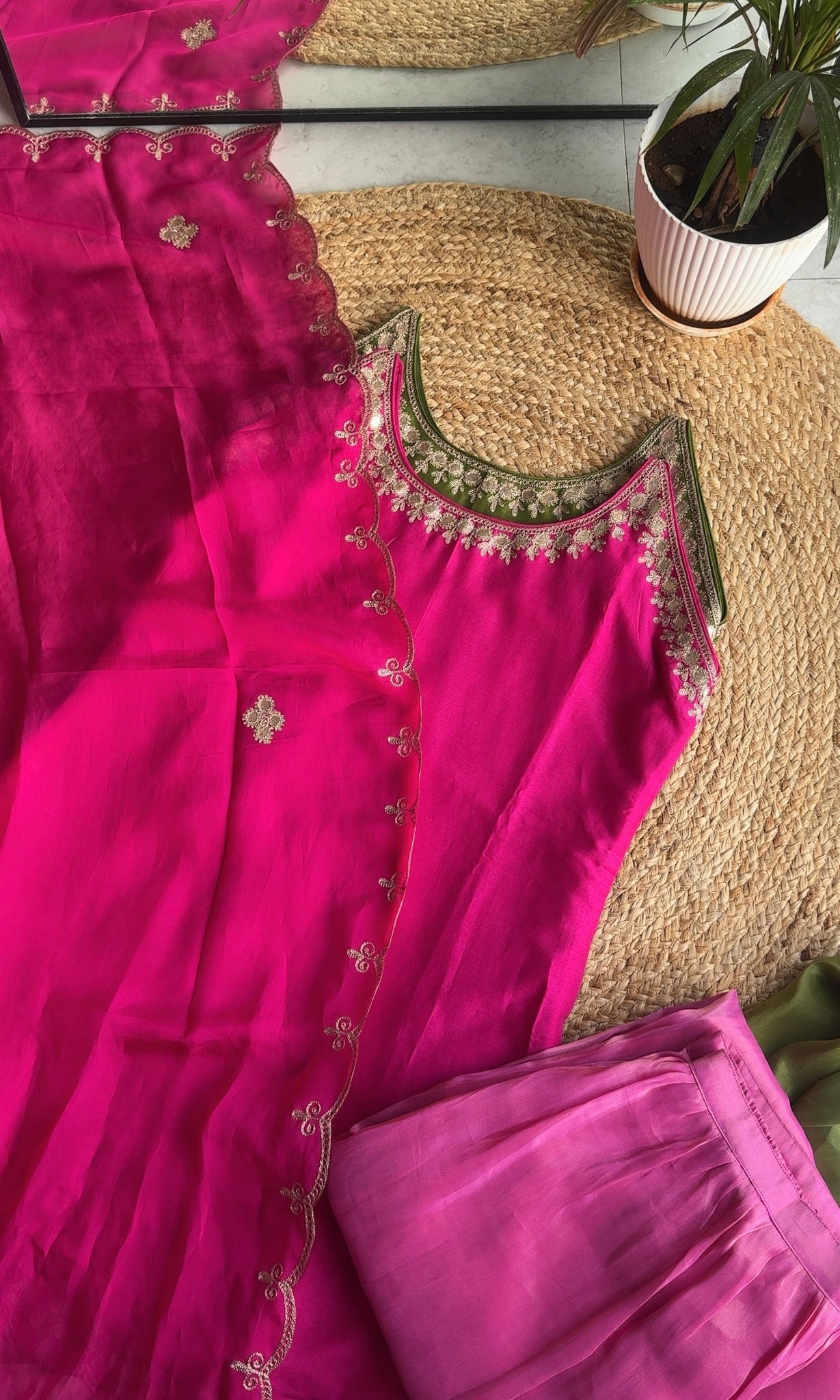 Halter Pink neck short kurta with pants