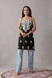 Kalindi Black Sleeveless Straight Kurta
