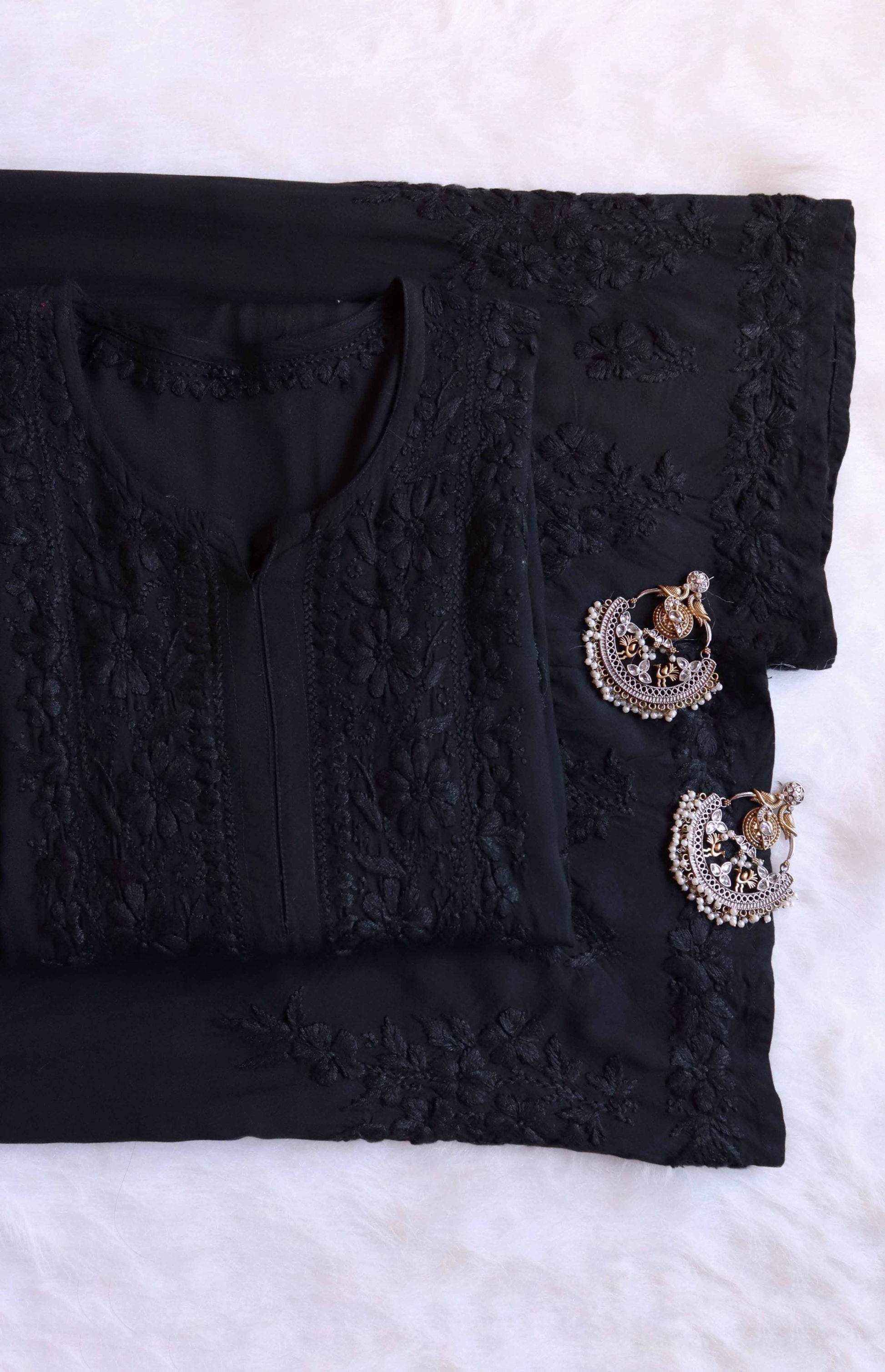 “Rayon Black Kurta Pant Set featuring stylish design”