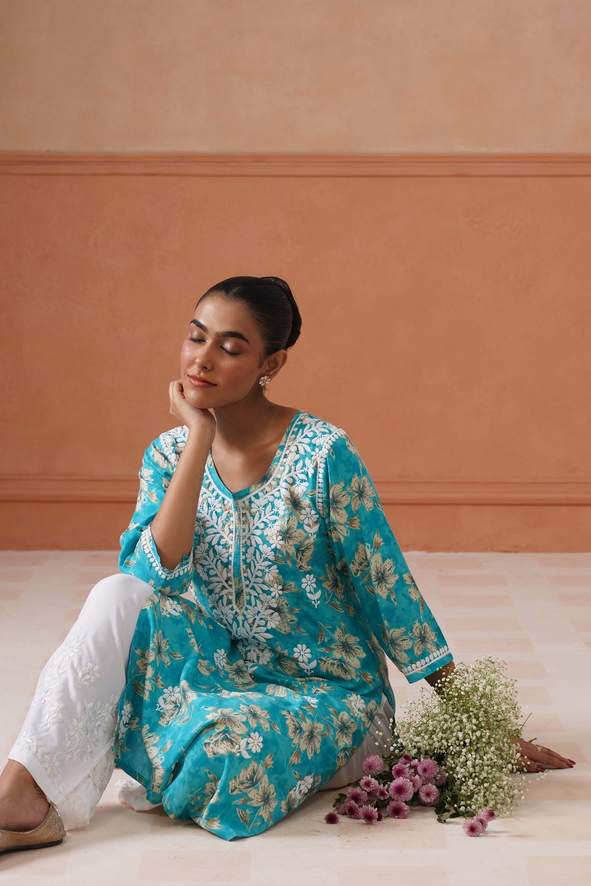 Reetika Blue Floral Chikankari Embroidery Kurta
