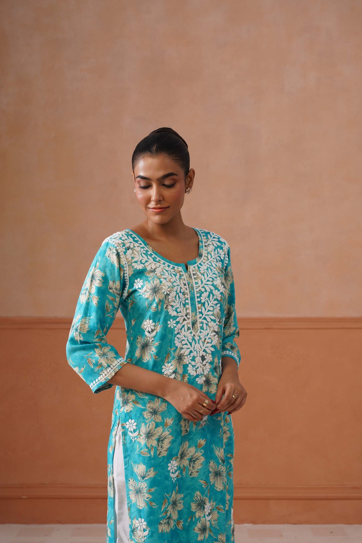 Reetika Blue Floral Chikankari Embroidery Kurta