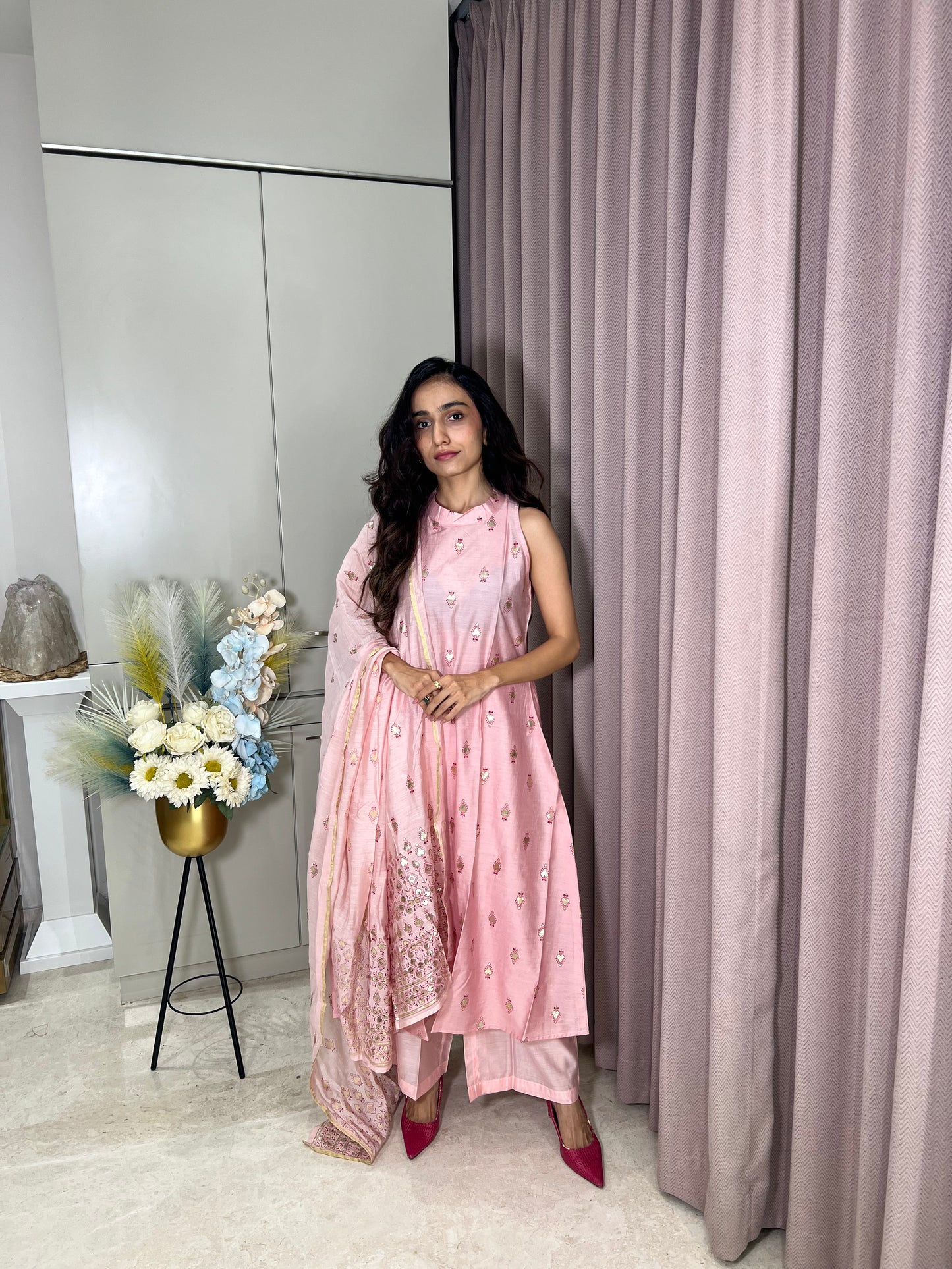 Ridhi Baby Pink Rayon Kurta Pant Set