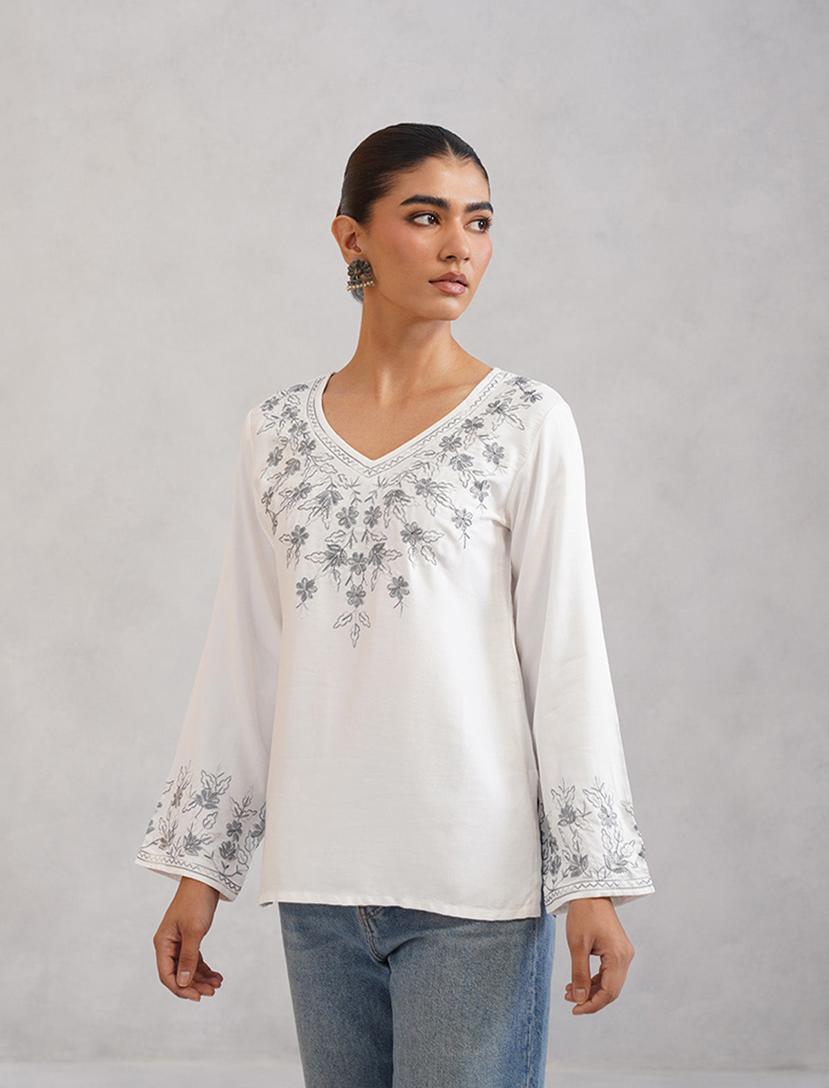 Nuresa White Floral Embroidered Top