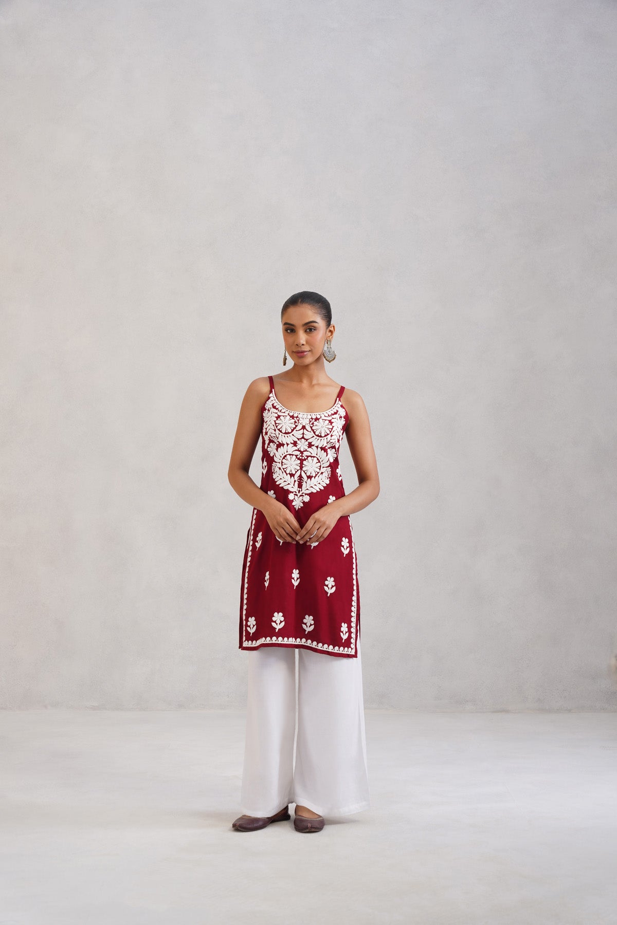 Kalindi Maroon Embroidered Sleeveless Straight Kurta