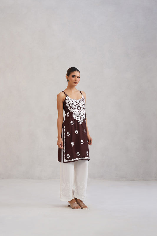 Kalindi Choco Brown Embroidered Sleeveless Straight Kurta