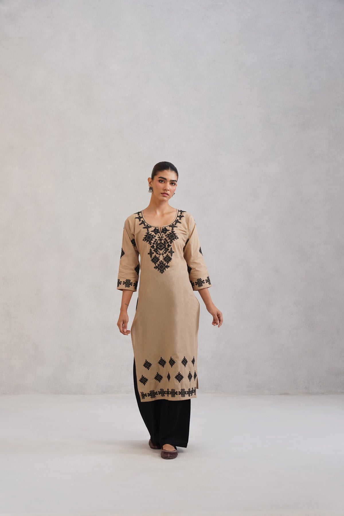 Dua Beige Embroidered Straight Long Kurta