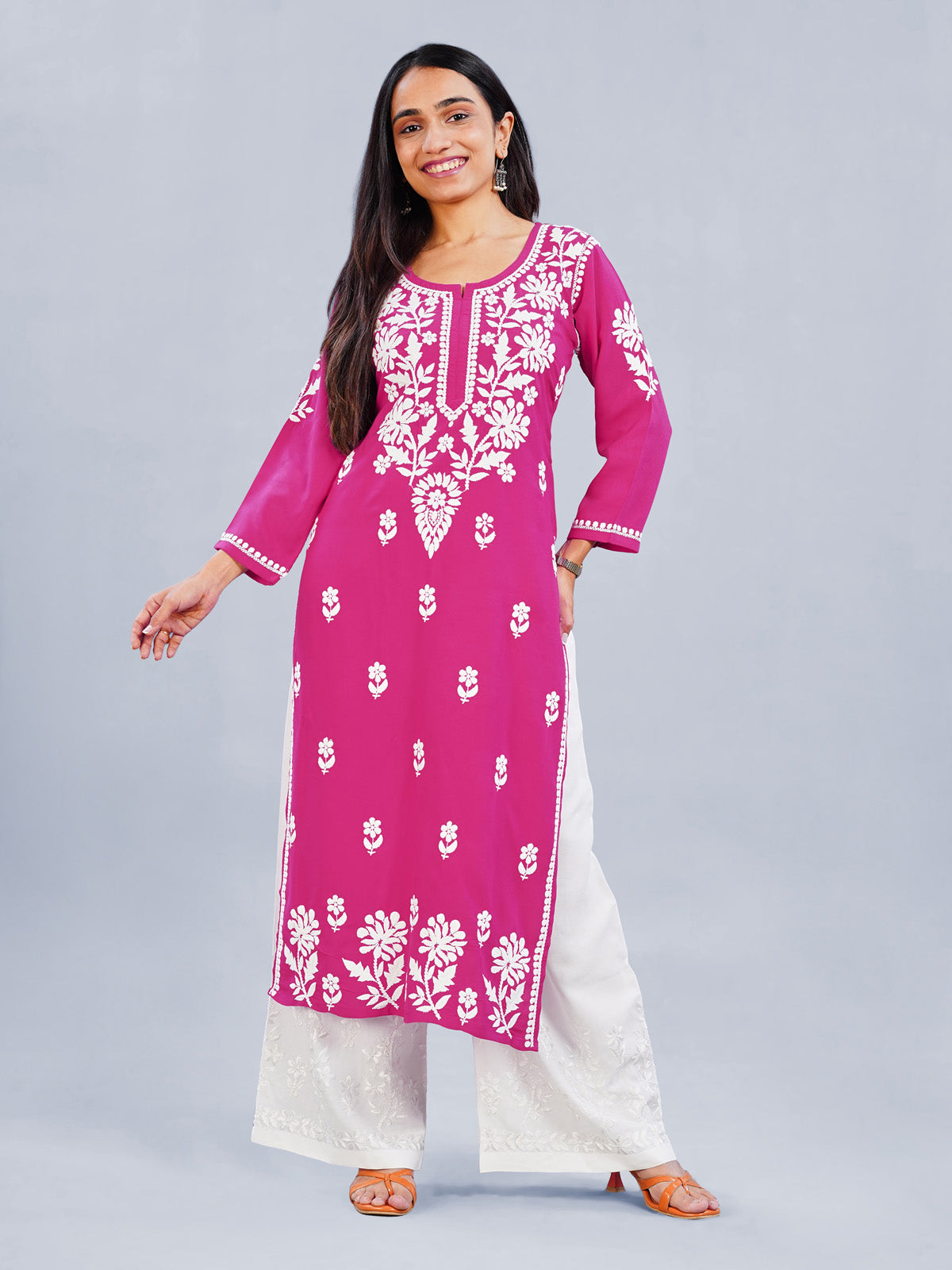 Inaya Pink Floral Embroidered Straight Kurta