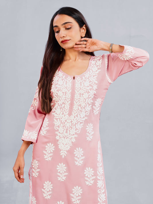 Nayra Blush Pink Floral Embroidered Kurta Set