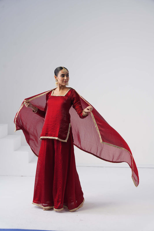 Saanjh Maroon Sarara Set