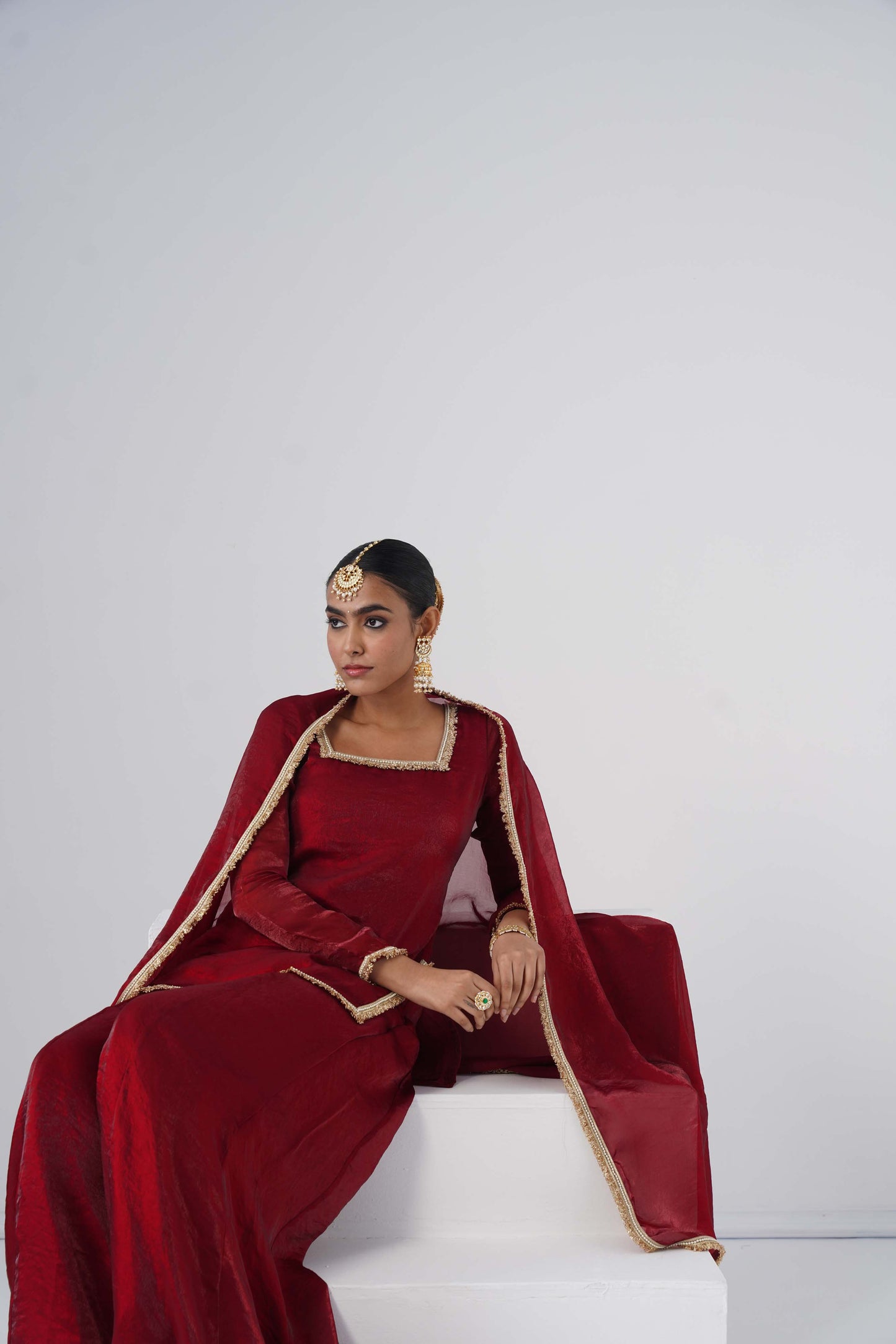 Saanjh Maroon Sarara Set
