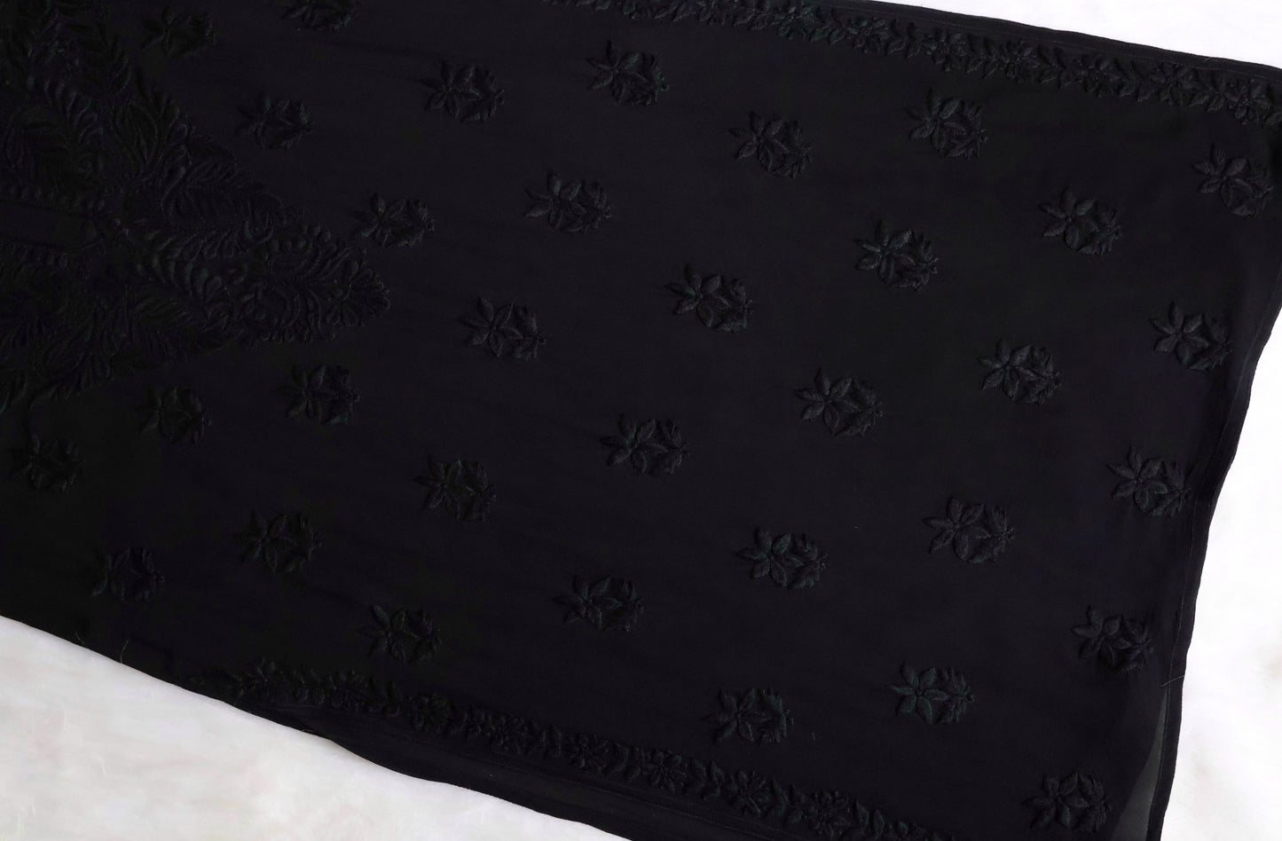 Nayaab Black Viscose Sleeveless Set