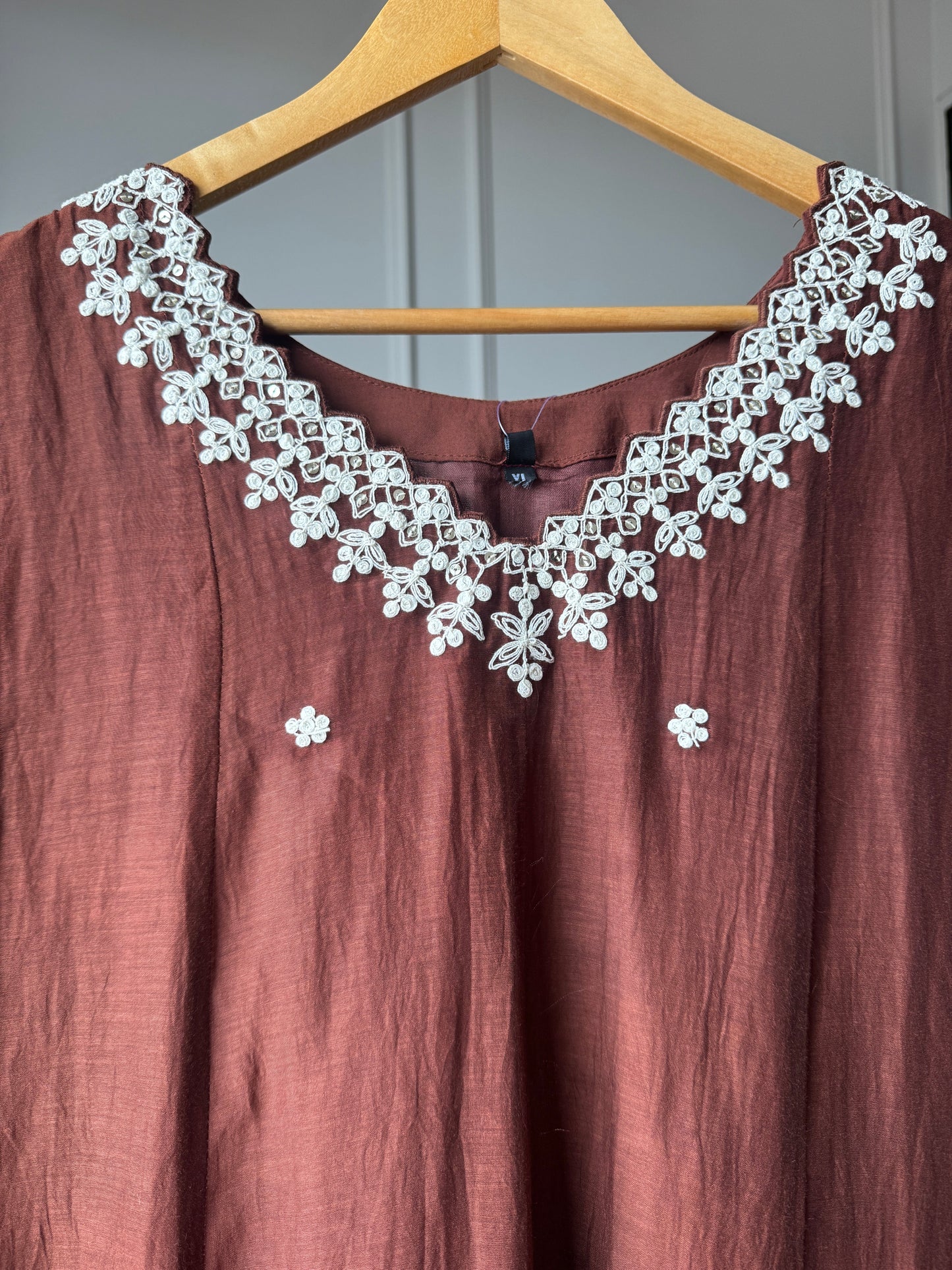 Aarzoo Mul Chanderi Embroidery