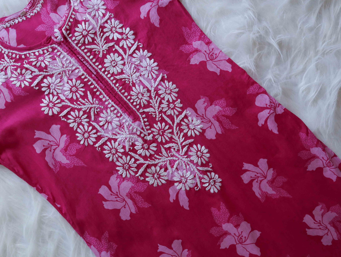 Mehnoor Rani Floral Long Muslin kurta