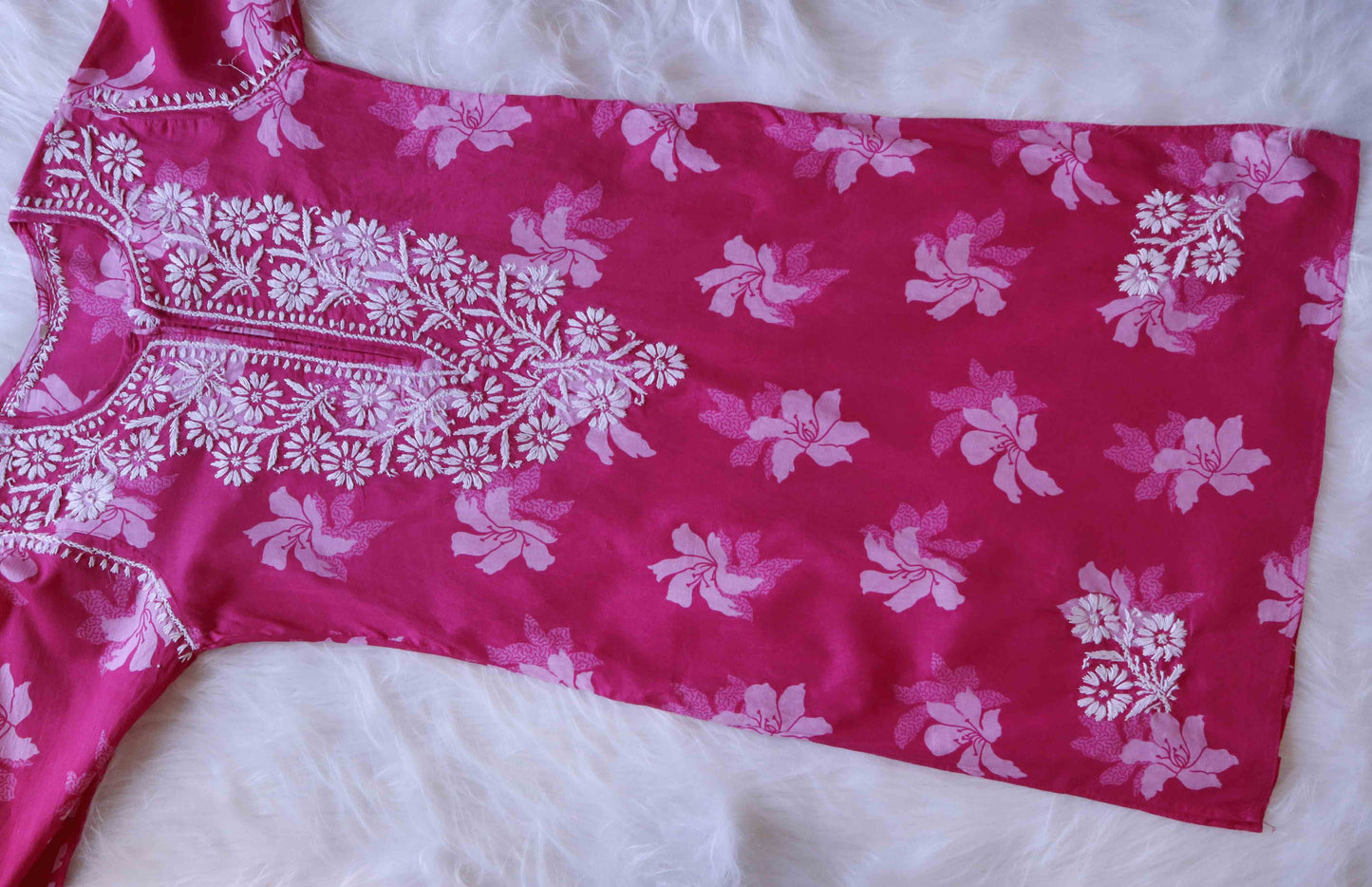 Mehnoor Rani Floral Long Muslin kurta