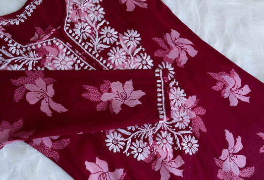 Mehnoor Maroon Floral Long Muslin kurta