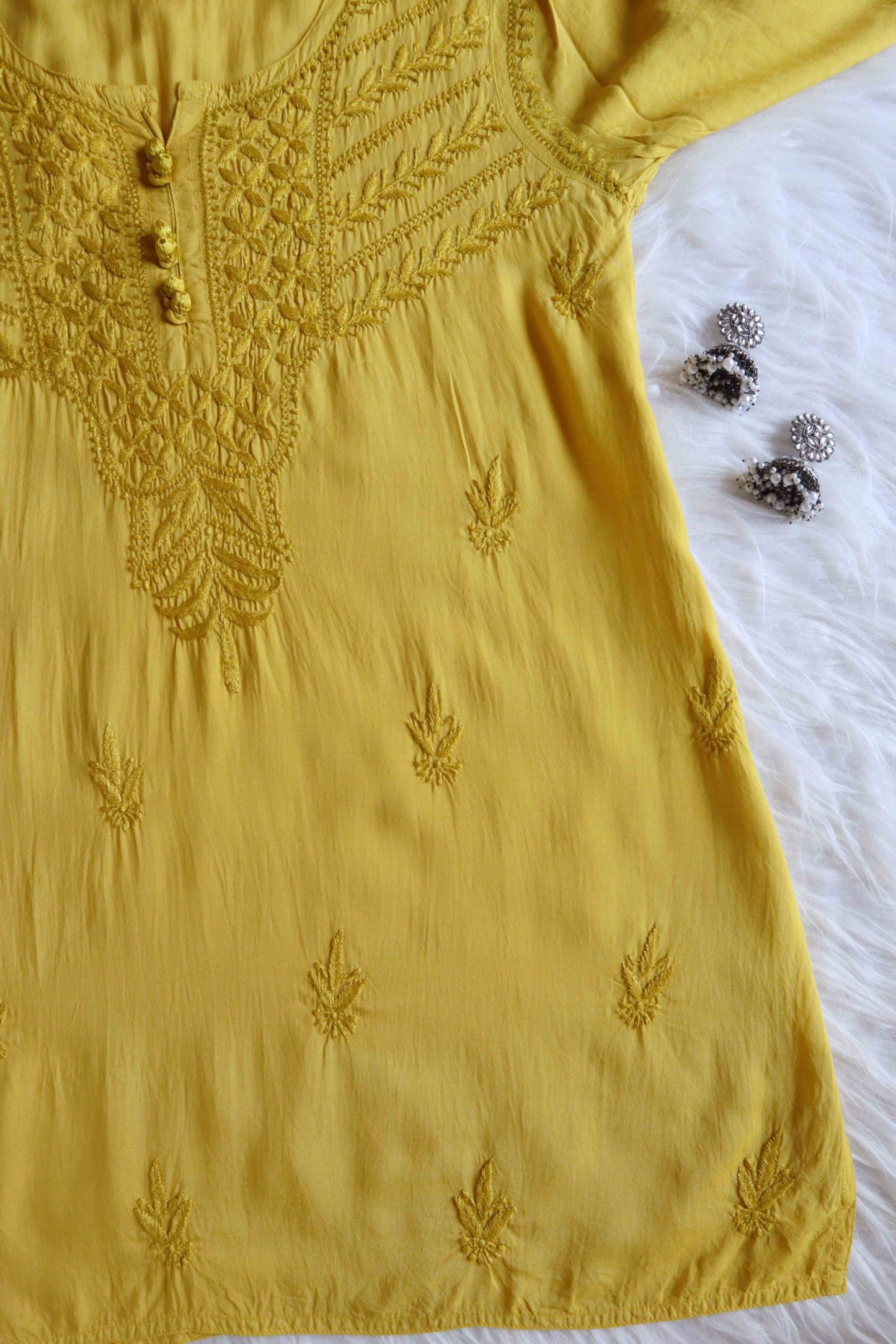 Sarang Olive short top
